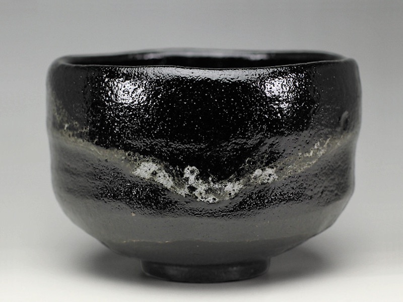 2019年初春作品 道入「残月」写 黒楽茶碗