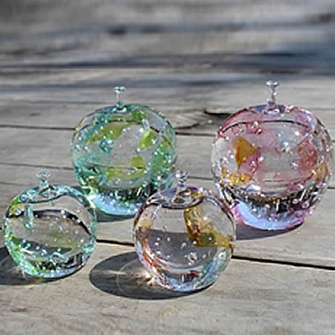 あづみ野ガラス工房 りんごの結晶(大) ガラス 工芸 オブジェ 置物