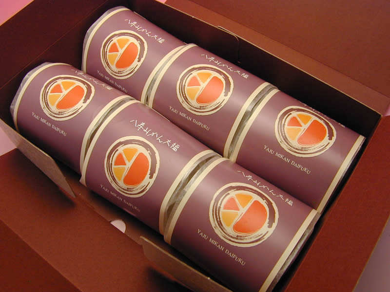 愛媛佐田岬田村菓子舗八寿みかん大福