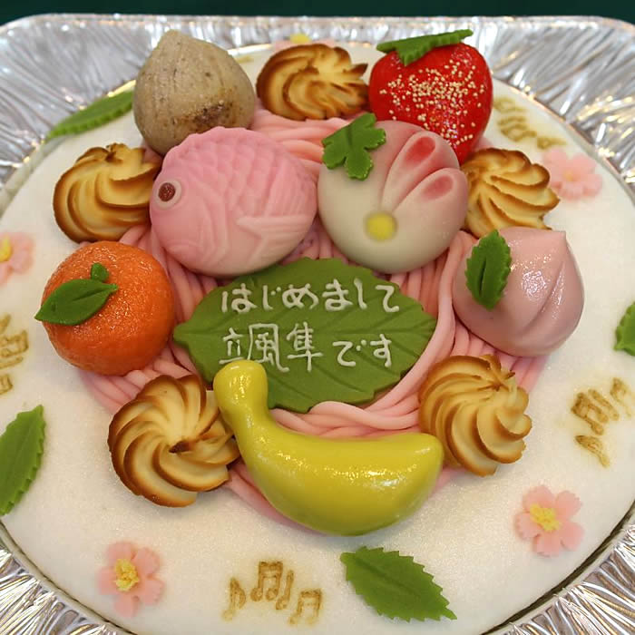 幸成堂　和菓子のデコレーションケーキ